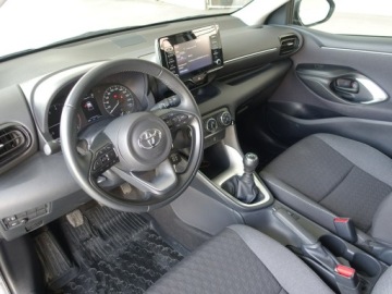 Toyota Yaris IV Hatchback 1.5 Dynamic Force 125KM 2022 Toyota Yaris 1.5 VVT-i/125KM/Salon Polska/ I Wł.w, zdjęcie 12