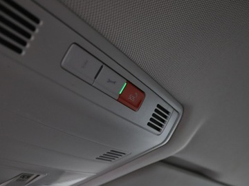 Volkswagen T-Roc I SUV 1.0 TSI 115KM 2018 Volkswagen T-Roc navi klima auto grzane fotele, zdjęcie 31