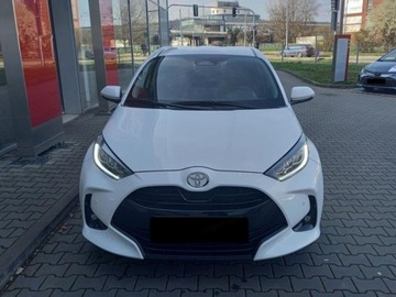 Toyota Yaris IV Hatchback 1.5 Hybrid Dynamic Force 116KM 2024 Od ręki - Style 1.5 Hybrid 116KM | Podgrzewane fotele!, zdjęcie 1