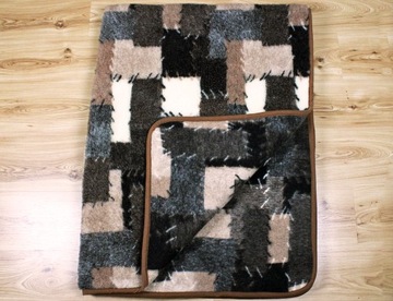 Koc wełniany z wełny owczej 200x220cm PATCHWORK