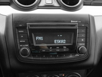 Suzuki Swift VI Hatchback Facelifting 1.2 DualJet SHVS 83KM 2021 Suzuki Swift JSAAZCA3S00528495#1.2 Dualjet SHVS, zdjęcie 16