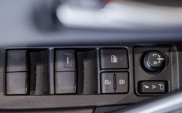 Toyota Corolla Cross 2.0 Hybrid Dynamic Force 197KM 2024 Toyota Corolla Cross Cross 2.0 Hybrid Executive 2.0 Hybryda 197KM, zdjęcie 33