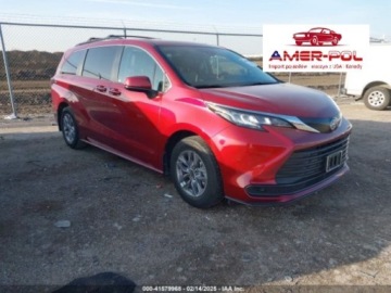 Toyota Sienna III 2022 Toyota Sienna Le, 2022r., 2.5L 2.5 Benzyna 189KM