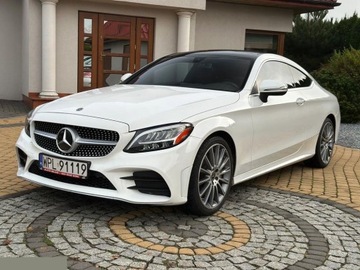 Mercedes Klasa C W205 2019 Mercedes-Benz Klasa C 2.0 16V benzyna 245 KM 2019r, zdjęcie 9