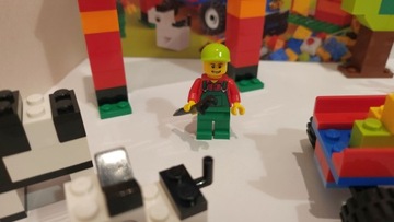 Базовый набор LEGO Creator 4626: Коробка с фермерскими кирпичами