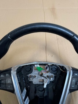 МНОГОФУНКЦИОНАЛЬНЫЙ КОЖАНЫЙ РУЛЬ VOLVO V40 II 2012-2018 гг.