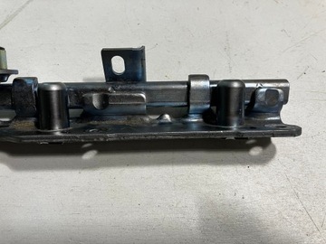 RAV4 V CAMRY VIII HYBRYDA LISTWA WTRYSKOWA