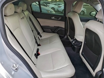 Alfa Romeo Giulia II Sedan Facelifting 2.0 Turbo 280KM 2020 Alfa Romeo Giulia 2020 2.0 Benzyna 280KM, zdjęcie 10