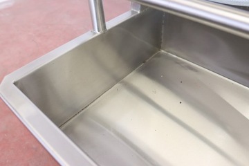 Стенка для полоскания одежды мясника