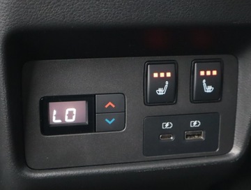 Nissan X-Trail IV 1.5 VC-T MHEV 163KM 2023 Nissan X-Trail 1.5 VC-T MHEV, Salon Polska, zdjęcie 19