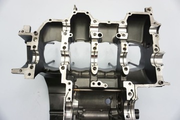 YAMAHA YZF-R1 1000 RN22 09-15 БЛОК Картера