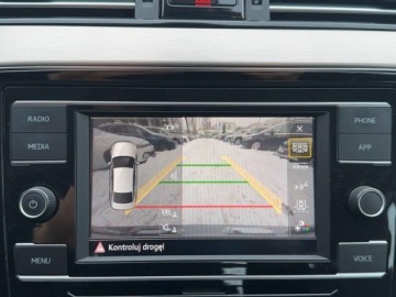 Volkswagen Passat B8 Variant Facelifting 1.5 TSI EVO 150KM 2022 Volkswagen Passat 1.5 TSI 150KM DSG FV23 AppConnect ACC 1.5 Benzyna, zdjęcie 21