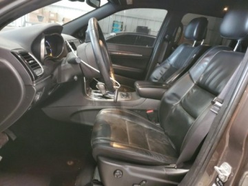 Jeep Grand Cherokee IV 2021 Jeep Grand Cherokee JEEP GRAND CHEROKEE LIMITED 5.7 Benzyna 360KM, zdjęcie 6