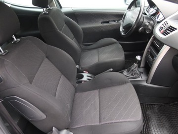 Peugeot 207 Hatchback 5d 1.6 HDi 90KM 2007 Peugeot 207 1.6 HDi, Klima, Klimatronic, El. szyby, zdjęcie 8