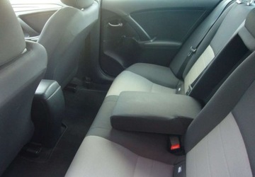 Toyota Avensis III Sedan Facelifting 2015 1.8 Valvematic 147KM 2017 Toyota Avensis Toyota Avensis 1.8 Active 1.8 Benzyna 147KM, zdjęcie 10