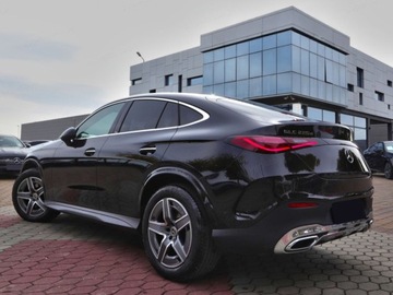 Mercedes GLC C254/X254 Coupe 2.0 220d 197KM 2025 GLC Coupe 220 d 4-Matic AMG Line 2.0 (197KM) 2025, zdjęcie 2