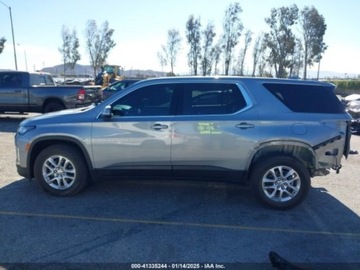 Chevrolet 2023 Chevrolet Traverse 2023r., LS, od ubezpieczalni 3.6 Benzyna 310KM, zdjęcie 3