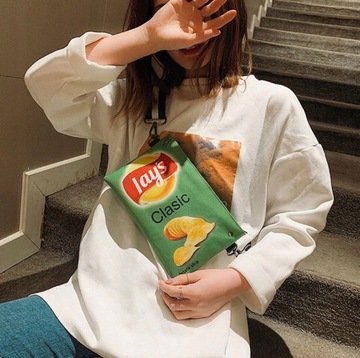 ЖЕНСКАЯ СУМКА НА ПЛЕЧЕ CHIPSY LAYS