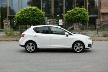 Seat Ibiza IV Hatchback 5d 1.4 MPI 85KM 2011 Seat Ibiza Copa 1.4MPi 86KM 2011r. Climatronic, zdjęcie 7