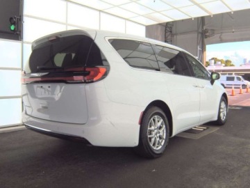 Chrysler Pacifica II 2023 Chrysler Pacifica Chrysler Pacifica Touring L FWD 2023 3.6 Benzyna 287KM, zdjęcie 4