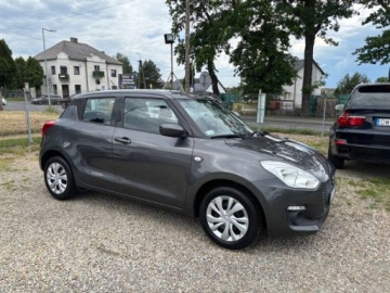 Suzuki Swift VI Hatchback 1.2 DualJet 90KM 2017 Suzuki Swift 1.2 90 KM Bezwypadkowy Salon Polska 1.2 Benzyna 90KM, zdjęcie 8