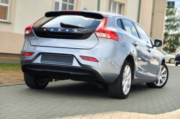 Volvo V40 II Hatchback Facelifting 2.0 D2 120KM 2018 VOLVO V40 INSCRIPTION PANORAMA JASNA SKÓRA AUTOMAT, zdjęcie 20