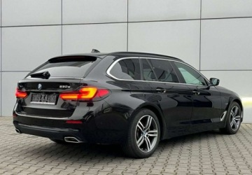 BMW Seria 5 G30-G31 Touring Plug-In 2.0 530e 292KM 2022 BMW Seria 5 4x4 Skora Navi Kamera Sport Full Led Automat FV23, zdjęcie 7