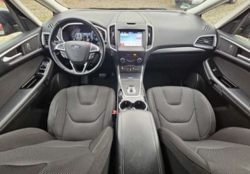 Ford S-Max II Van 2.0 TDCi 150KM 2018 Ford S-Max Serwisowany,Automat,2018 rok,Zarejestrowany 2.0 Diesel 150KM, zdjęcie 4