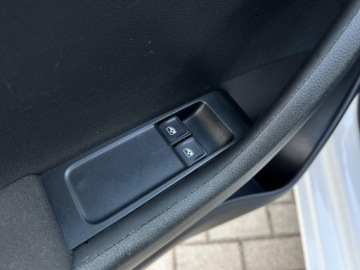 Skoda Fabia IV 1.0 TSI 95KM 2022 Skoda Fabia | Tempomat | Czujniki parkowania | APP, zdjęcie 10