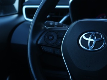 Toyota Corolla XII Sedan 1.8 Hybrid 122KM 2022 Toyota Corolla 1.8 Hybrid, Salon Polska, zdjęcie 20