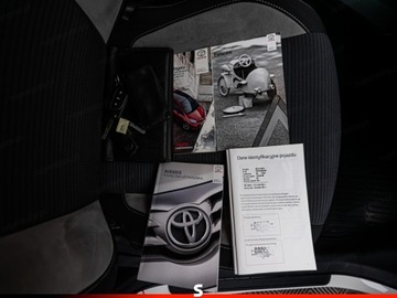 Toyota Avensis III Sedan Facelifting 2015 2.0 D-4D 143KM 2016 TOYOTA Avensis 2.0 D-4D Sedan 143KM 2016, zdjęcie 26