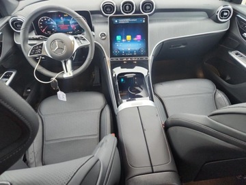 Mercedes GLC C254/X254 2025 Mercedes-Benz GLC 300 4Matic 2025 2.0l 2.0 Benzyna 255KM, zdjęcie 8