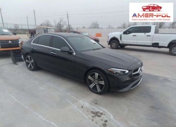 Mercedes 2022 Mercedes-Benz Klasa C 2022, 2.0L, od ubezpieczalni 2.0 Benzyna 255KM