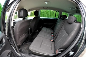 Opel Zafira C Tourer 1.4 Turbo ECOTEC 140KM 2011 Opel Zafira Tourer 1.4T 140KM Xenon 7-Osób, zdjęcie 9
