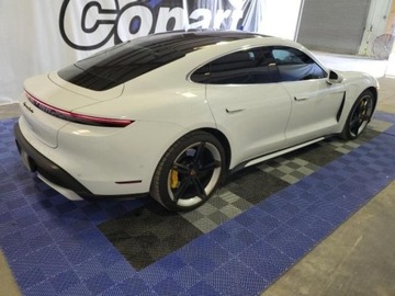 Porsche 2020 Porsche Taycan 2020, 4x4, TURBO, porysowany lakier, zdjęcie 3