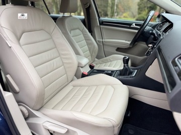 Volkswagen Golf VII Hatchback 3d 1.4 TSI BlueMotion Technology 150KM 2014 Volkswagen Golf 1.4 TSI 150KM, highline, skora, GRZANE FOTELE, polecam 1.4, zdjęcie 35