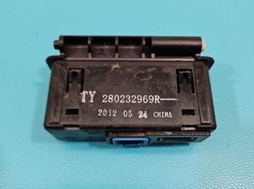 HNÍZDO USB RENAULT KOLEOS 280232969R