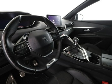 Peugeot 3008 II Crossover 1.2 PureTech 130KM 2018 Peugeot 3008 full LED półskóra navi el. fotele, zdjęcie 9