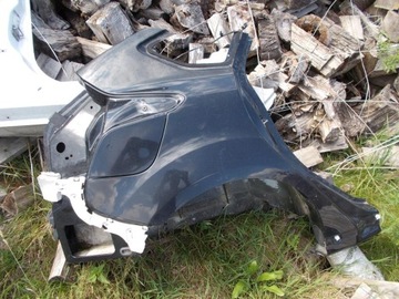 BŁOTNIK TYLNY PRAWY FORD FOCUS MK3 CZARNY