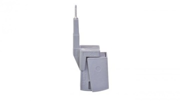 Adapter pomiarowy do beznarzędziowego montażu prze