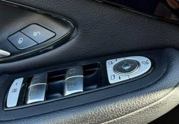 Mercedes GLC C253 SUV Facelifting 2.0 220d 194KM 2020 Mercedes-Benz GLC 4x4 Automat Kamera Navi Virtual Tempomat FV23, zdjęcie 38