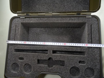 ТРАНСПОРТНЫЙ ЧЕМОДАН LEICA