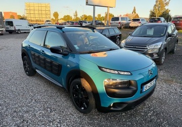 Citroen C4 Cactus Crossover 1.2 PureTech 82KM 2017 Citroen C4 Cactus 1 wlasciciel, niski potwierdzony przebieg, ladny niebies, zdjęcie 2