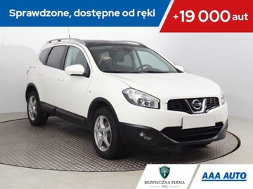 Nissan Qashqai I Crossover 1.6 dCi DPF 130KM 2011 Nissan Qashqai+2 1.6 dCi, 7 miejsc, Navi, Klima