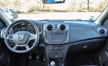 Dacia Sandero II Hatchback 5d Facelifting 0.9 TCe 90KM 2018 Dacia Sandero Stepway Lift 2018 r. Bezwypadkowy 54 tys. km Benzyna 90KM, zdjęcie 9