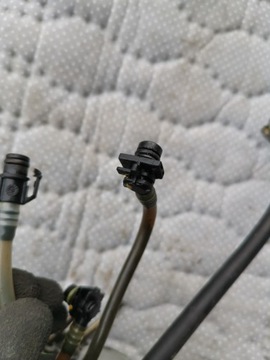 PODSTAWA FILTRA PALIWA MERCEDES W124 2,5d om605