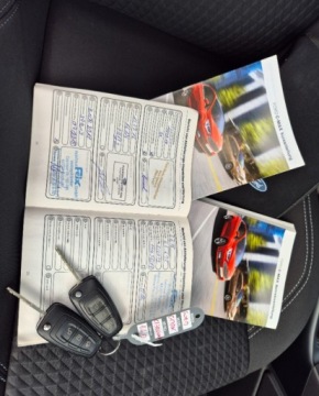 Ford C-MAX II Grand C-MAX Facelifting 1.5 TDCi 120KM 2015 Ford C-MAX 1,5 120 KM Titanium Led PDC Kamera Navi 1.5 Diesel 120KM, zdjęcie 2