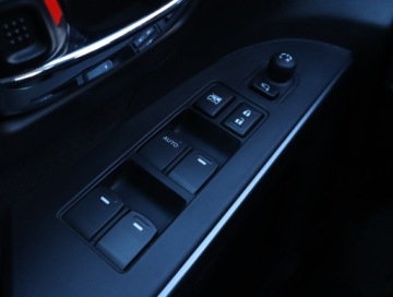 Suzuki SX4 II 2022 Suzuki SX4 S-Cross 1.4 BoosterJet, Salon Polska, zdjęcie 14