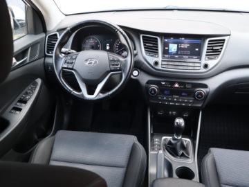 Hyundai Tucson III SUV 2.0 CRDI 136KM 2015 Hyundai Tucson 2.0 CRDi, Salon Polska, Serwis ASO, zdjęcie 6