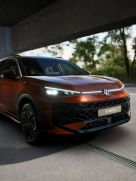 Volkswagen T-Roc I SUV Facelifting 1.5 TSI ACT 150KM 2026 Volkswagen T-Roc Wersja R-Line 1.5 eTSI 150 KM DSG, zdjęcie 12